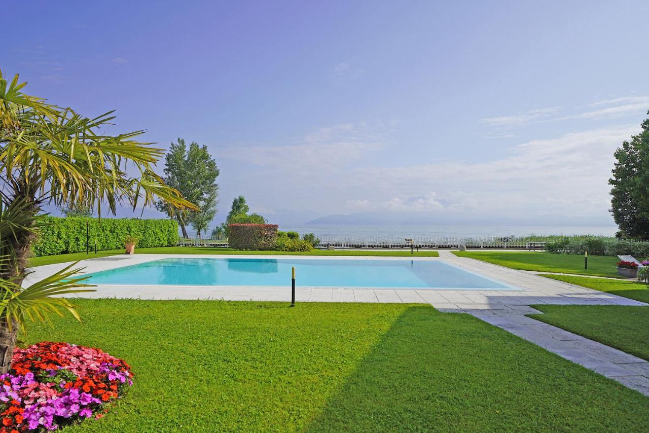 Il Porticciolo P1-12 By Wonderful Italy Lägenhet Sirmione Exteriör bild