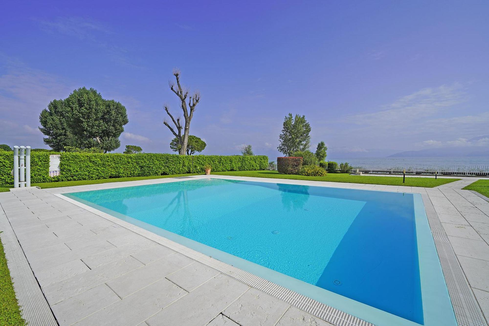 Il Porticciolo P1-12 By Wonderful Italy Lägenhet Sirmione Exteriör bild